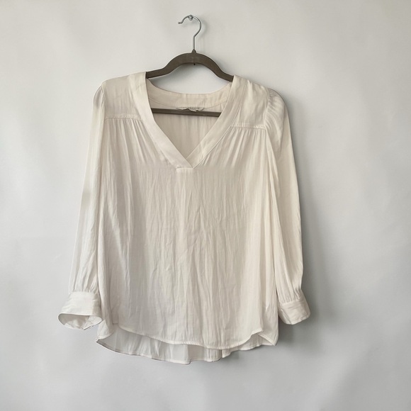 Liverpool Tops - LIVERPOOL V-Neck Popover Blouse Ivory Chiffon Lightweight Piratecore Flowy Sz S